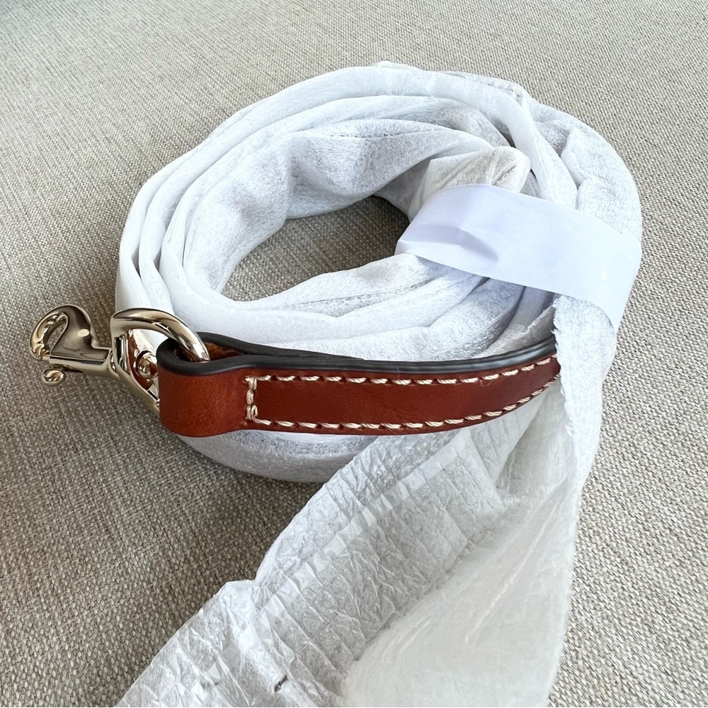 New Dooney & Bourke leather crossbody strap